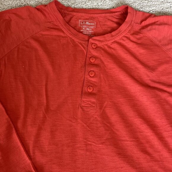 L.L. BEAN Slightly Fitted Henley Men's X-Large Reg Red Raglan Sleeves Colorful - Picture 2 of 7